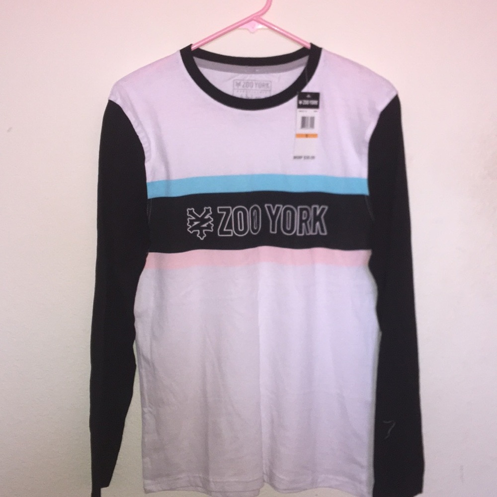 Long sleeves T-shift- Size Small